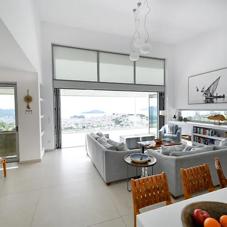 Petra Villa *